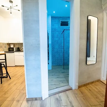 Vinitus Centro Apartment